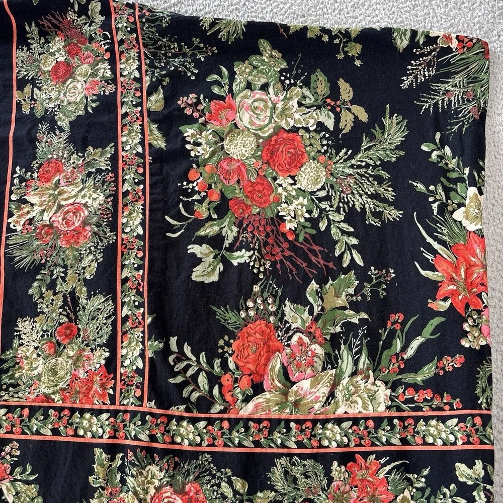 April Cornell Tablecloth 65x68 Round Red Pink Green Floral Merry Black Cotton